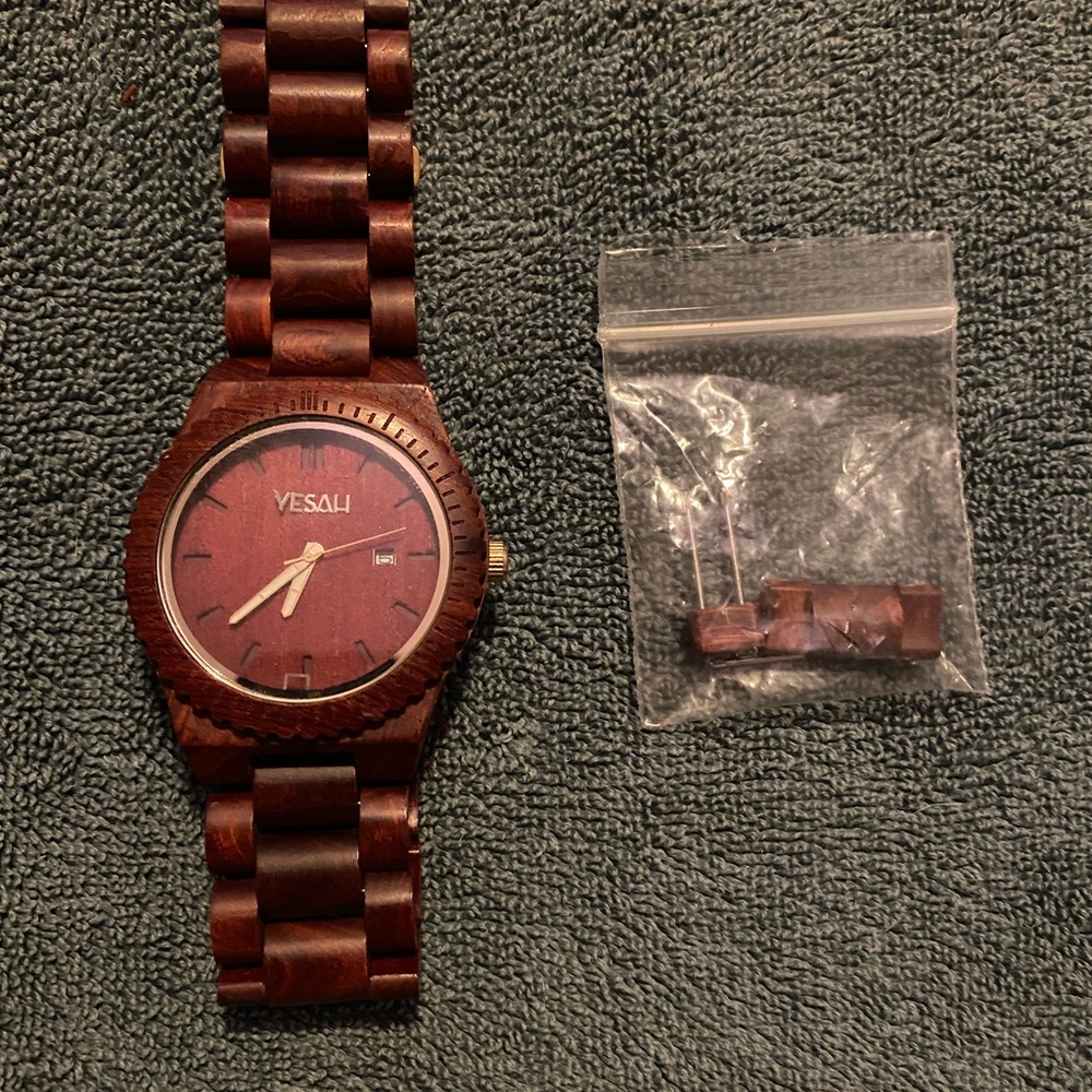 Yesah Wooden Watch